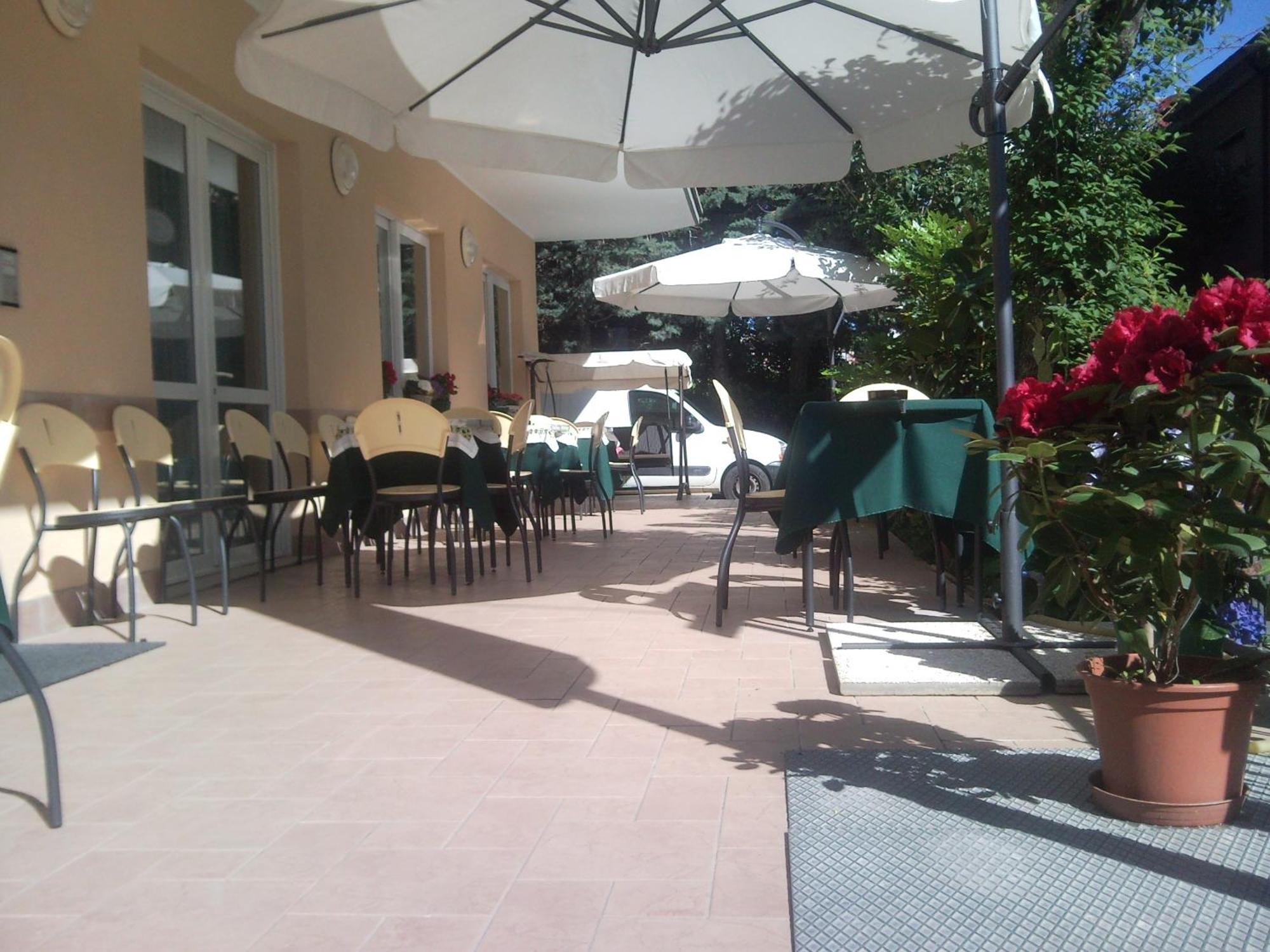 Hotel Trinidad Rimini Exterior photo