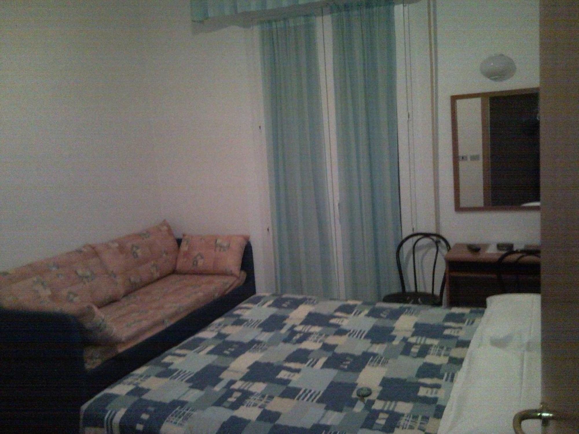 Hotel Trinidad Rimini Exterior photo