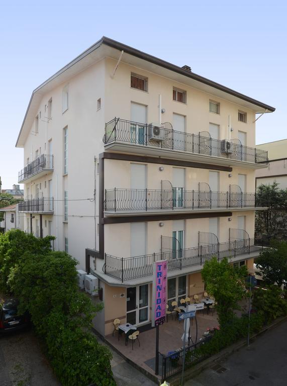 Hotel Trinidad Rimini Exterior photo